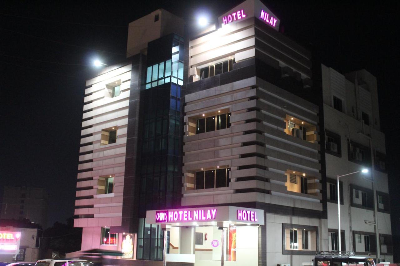 Hotel Nilay Dwārka Exterior foto